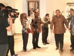 Setelah Prabowo, Giliran SBY Mengunjungi Surya Paloh di NasDem Tower